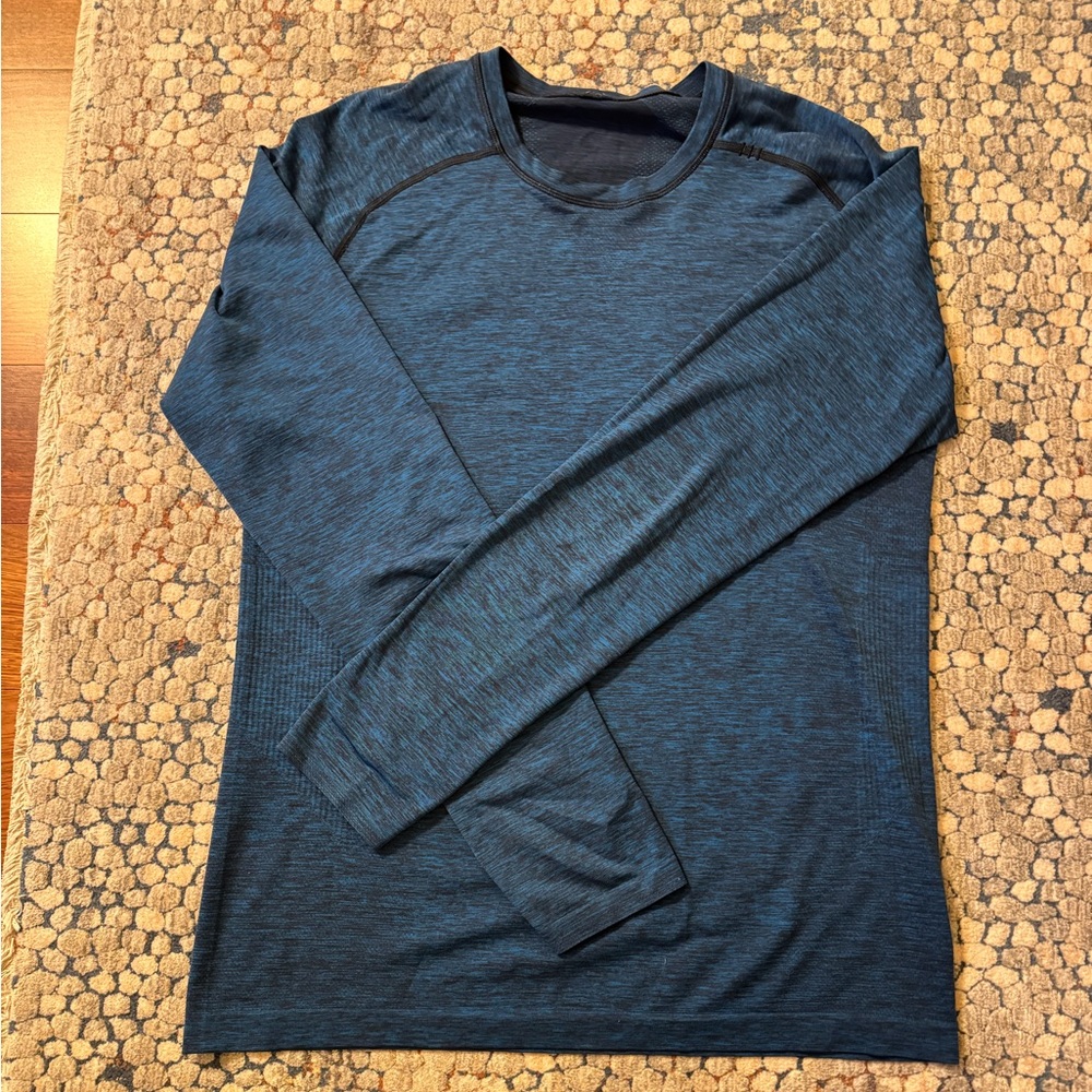 LIKE NEW Lululemon Metal Vent Tech Long-Sleeve Shirt Medium (Teal/Heather Black)